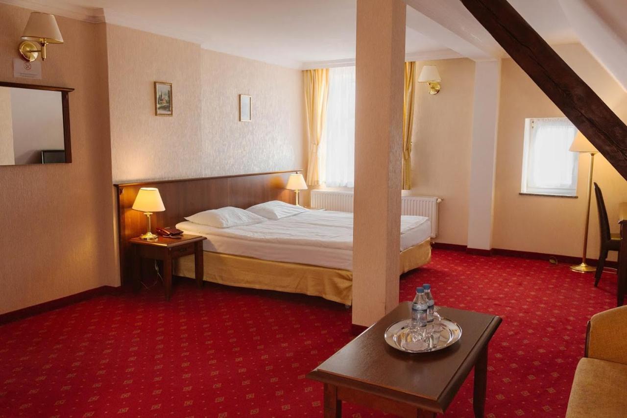 Hotel Jakub Sobieski 와와 외부 사진