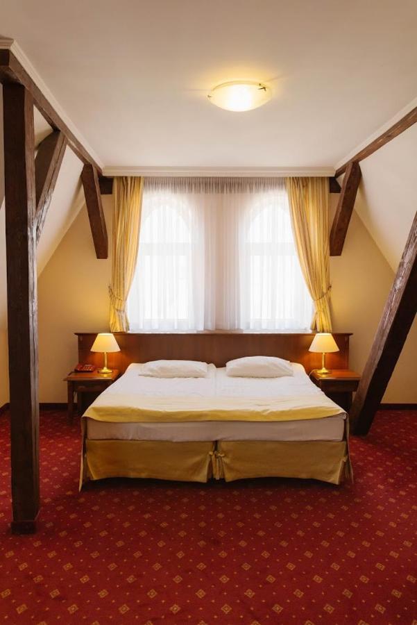 Hotel Jakub Sobieski 와와 외부 사진