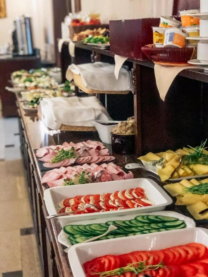 Hotel Jakub Sobieski 와와 외부 사진